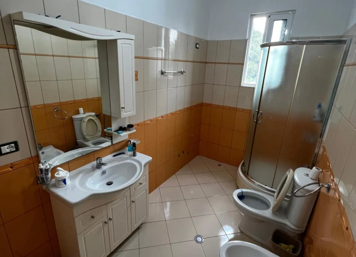 Marku Guest House Fier 0*,  Albania