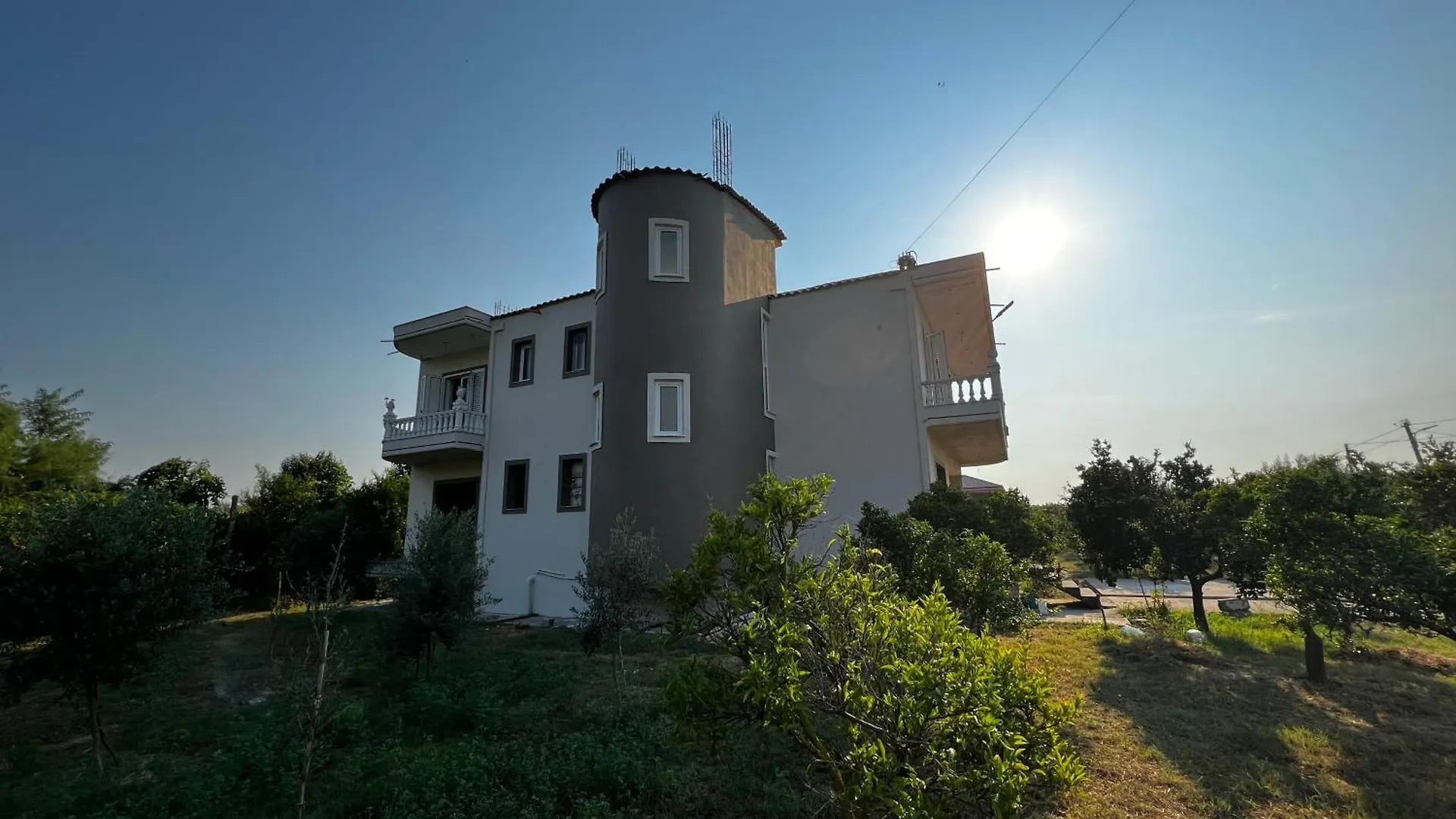 Marku Guest House Fier Holiday home